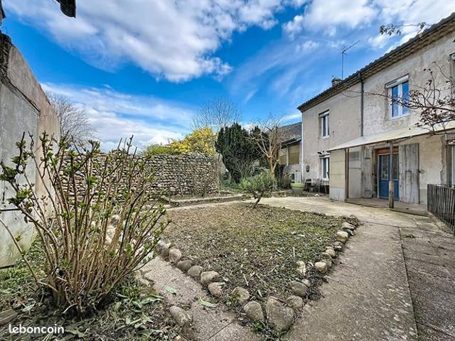 Maison vente à Privas, Saint-laurent-du-pape