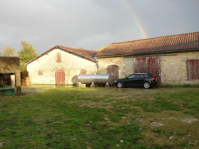 Maison vente à Blaye, Vignes de Thibaud