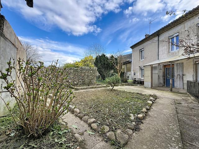 Maison vente à Privas, Saint-laurent-du-pape