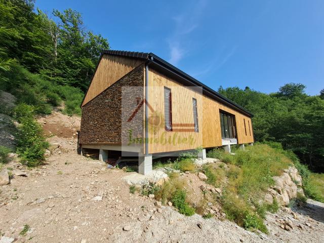 Maison vente à Mende, Pourcharesses
