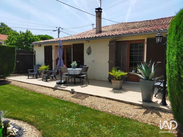 Maison vente à Chef-Boutonne