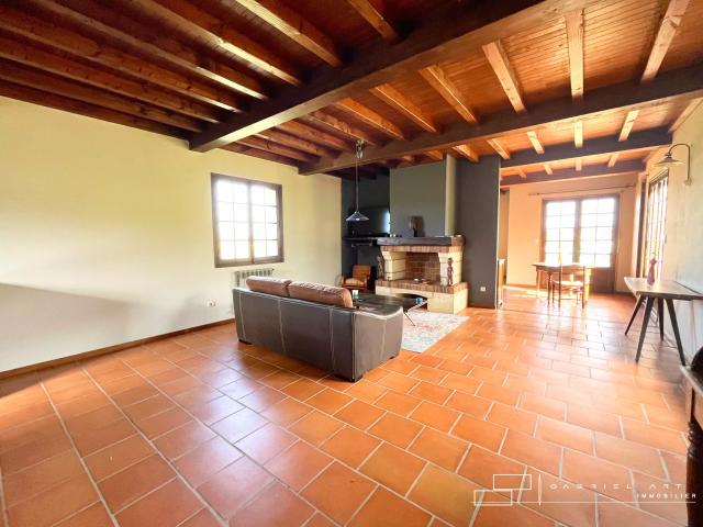 Maison vente à Mirande, Lasseube-propre