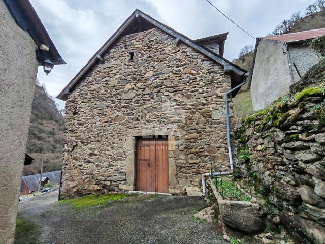 Maison vente à Oloron-Sainte-Marie, Cette-eygun