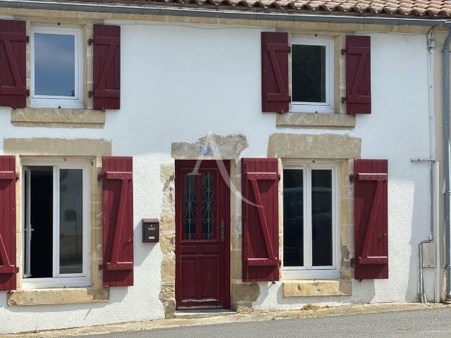 Maison vente à Les Ouillères, Mervent