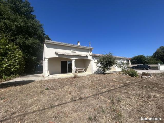 Maison vente à Confolens, Chasseneuil-sur-bonnieure