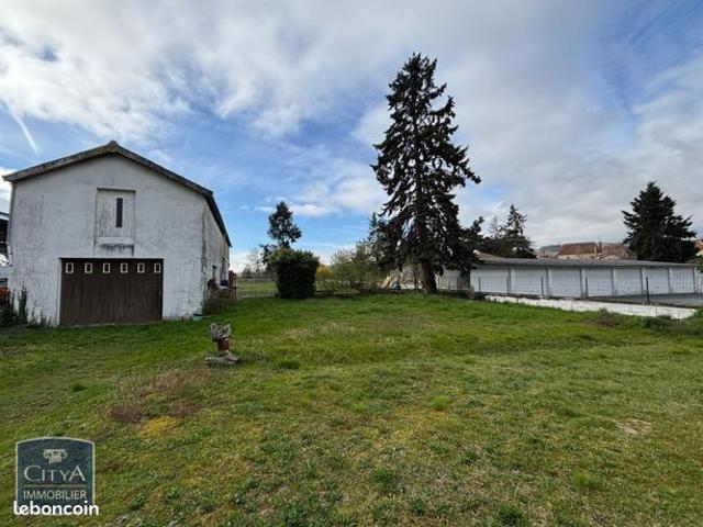 Maison vente à Roanne, La Pacaudière