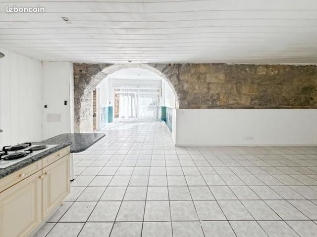 Maison vente à Périgueux, Agonac