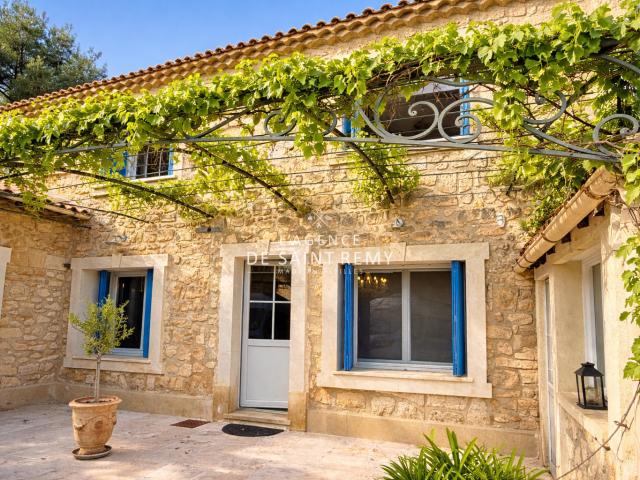 Maison vente à Arles, Paradou