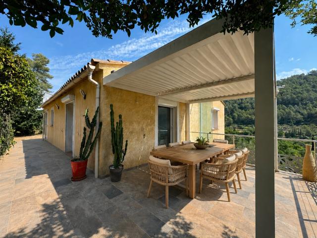 Maison vente à Arrondissement de Toulon, Solliès-toucas