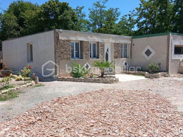 Maison vente à Saint-Jean-d'Angély, Gibourne
