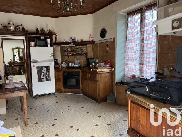 Maison vente à Confolens, Courcôme