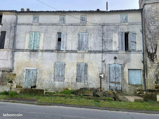 Maison vente à Saintes, Saint-vaize