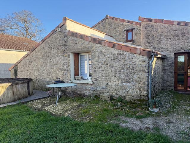 Maison vente à Blaye, Anglade