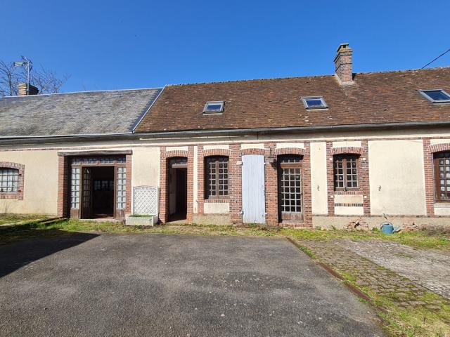 Maison vente à Dreux, Serazereux