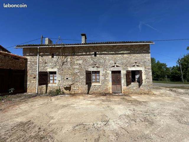 Maison vente à Niort, Clussais-la-pommeraie