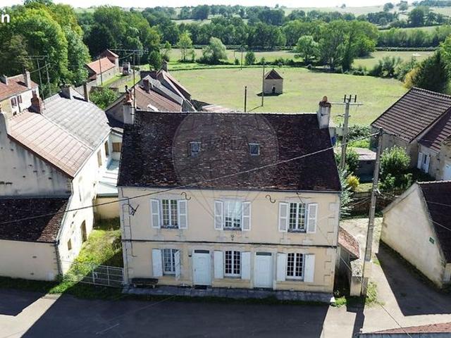 Maison vente à Courcelles-le-Roi, Loiret