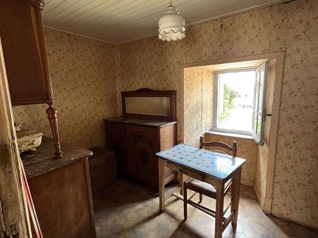 Maison vente à Saint-Flour, Ségur-les-villas