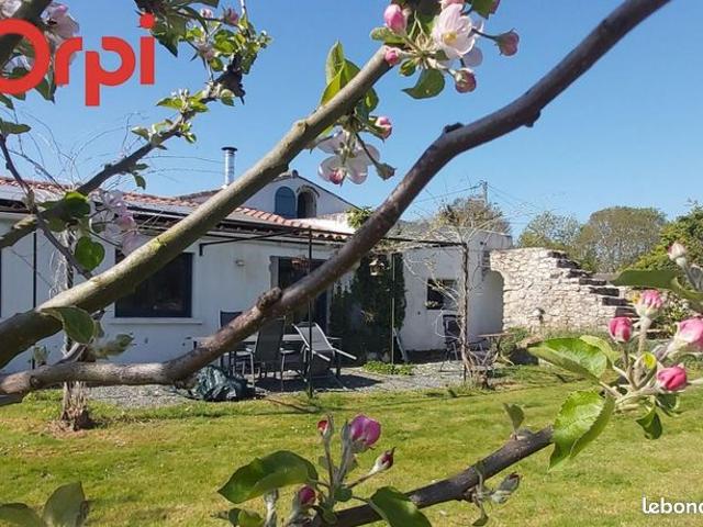 Maison vente à Rochefort, Port-des-barques