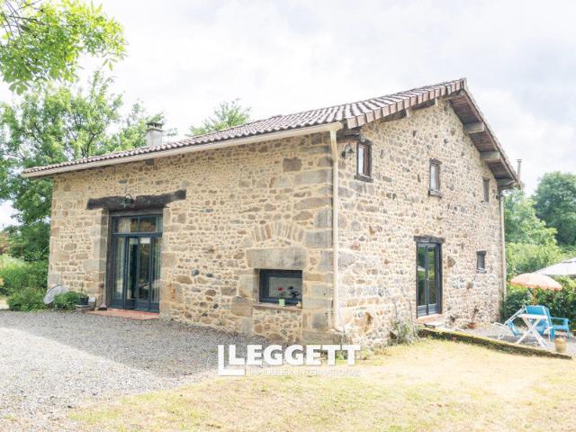 Maison vente à Confolens, Nieuil