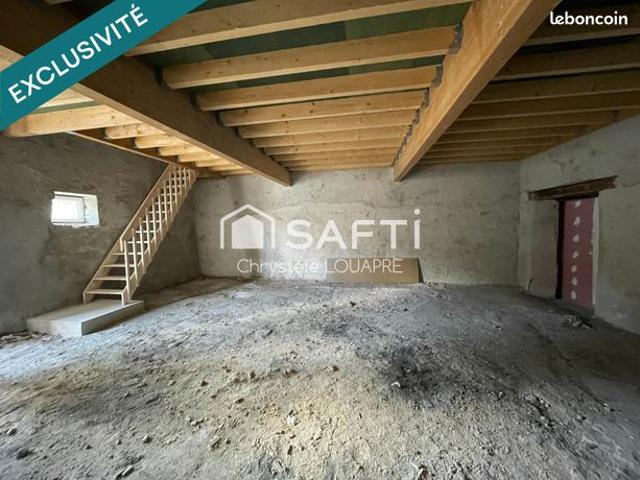 Maison vente à Saint-Jean-d'Angély, Asnières-la-giraud