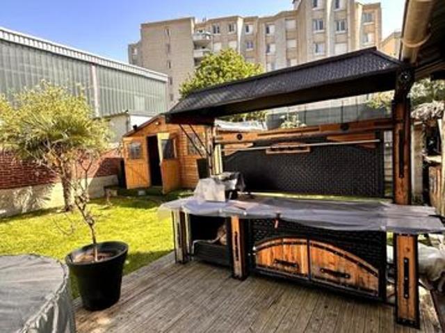 Maison vente à Dreux, Montreuil