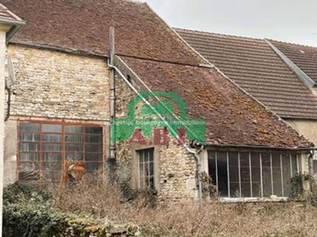 Maison vente à Clamecy, Varzy
