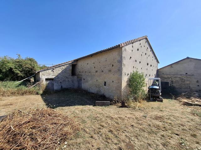 Maison vente à Niort, Sauzé-vaussais