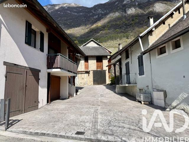 Maison vente à Chambéry, Chignin