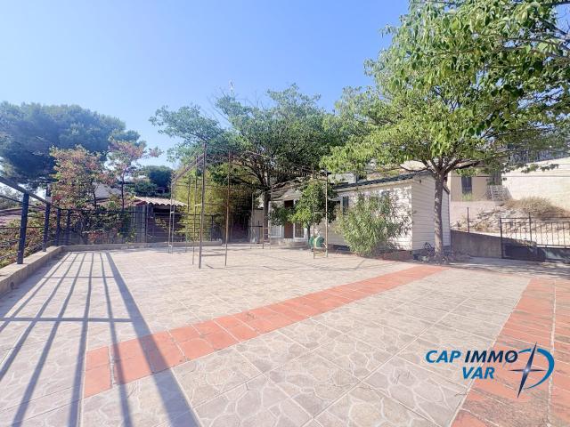 Maison vente à Arrondissement de Toulon, Le Castellet