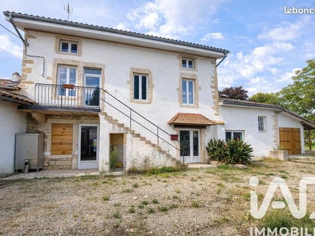 Maison vente à Mâcon, Tournus