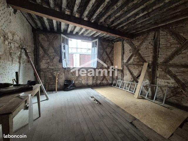 Maison vente à Thiers