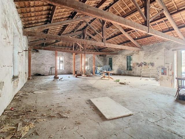Maison vente à Aix-en-Provence, Alleins