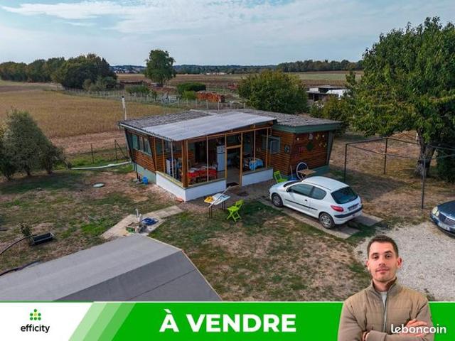 Maison vente à Les Adjots, Charente