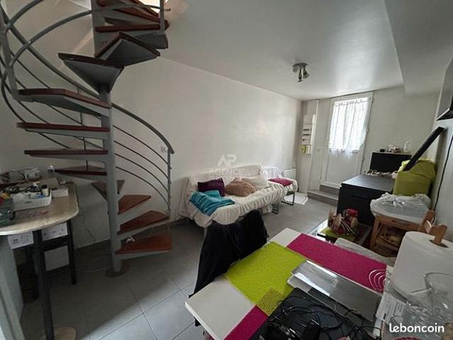 Maison vente à Saint-Germain-en-Laye, Chanteloup-les-vignes