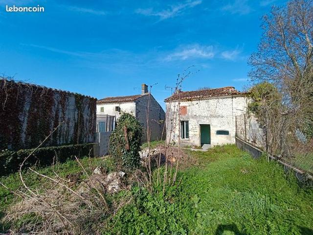 Maison vente à Salles-d'angles