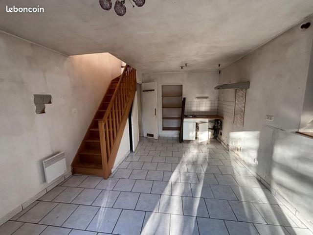 Maison vente à Sedan, Douzy