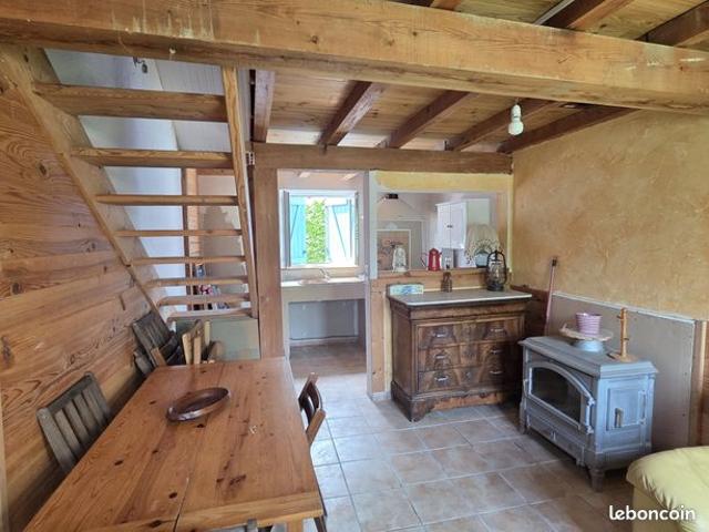 Maison vente à Foix, Génat