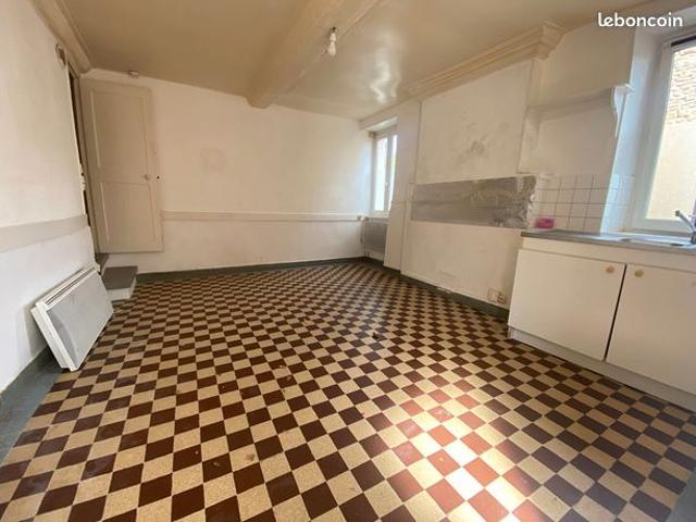 Maison vente à Lisieux, Hiéville