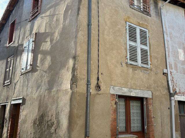 Maison vente à Thiers, Courpière