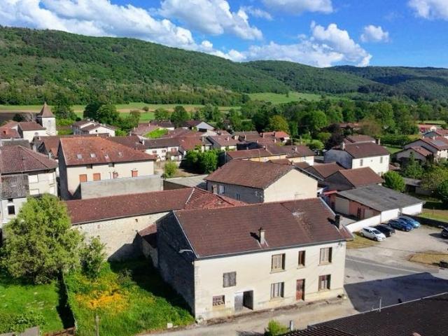Maison vente à Bourg-en-Bresse, Auvergne-Rhône-Alpes