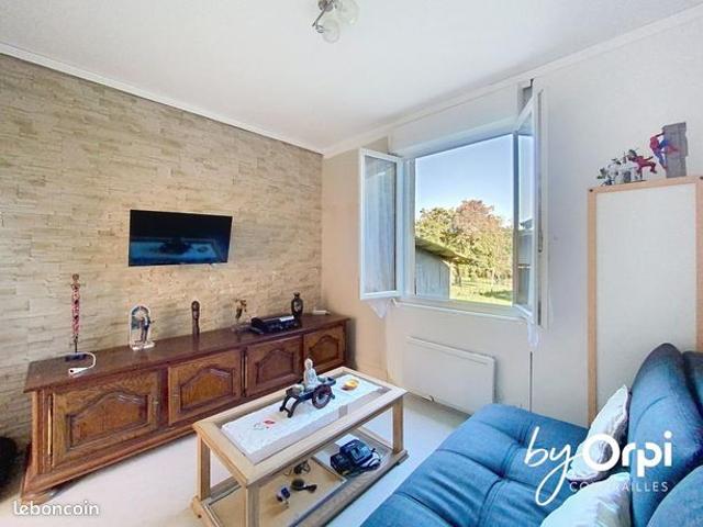 Maison vente à Riom, Youx