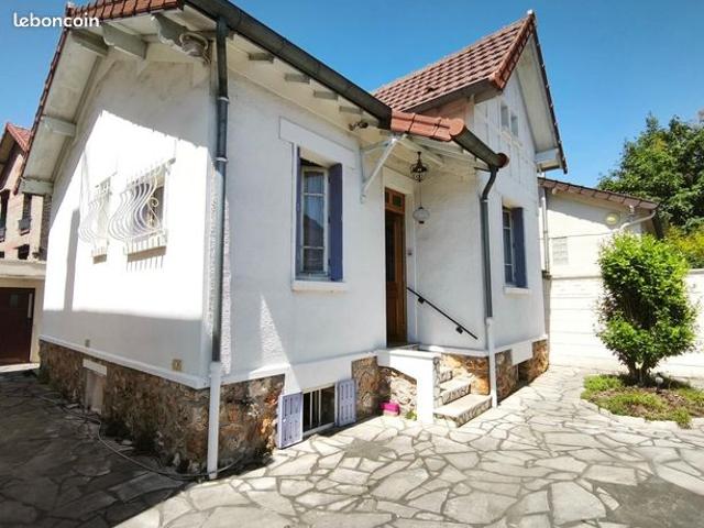 Maison vente à Colombes, Centre