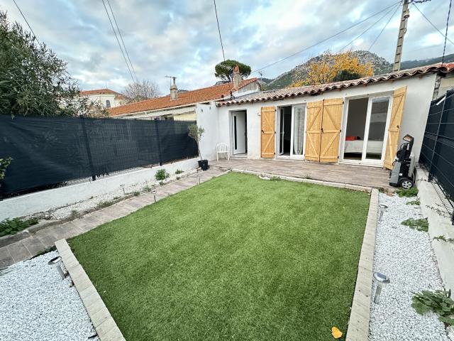 Maison vente à Arrondissement de Toulon, Toulon