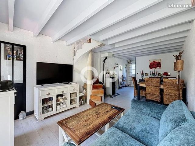 Maison vente à Fontainebleau, Thomery