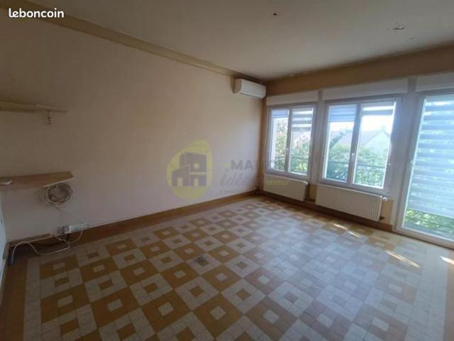 Maison vente à Issoudun
