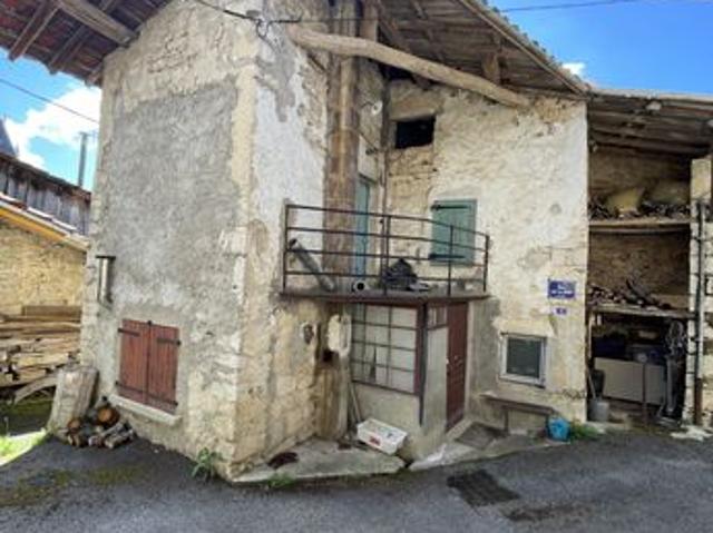 Maison vente à Nantua, Poncin