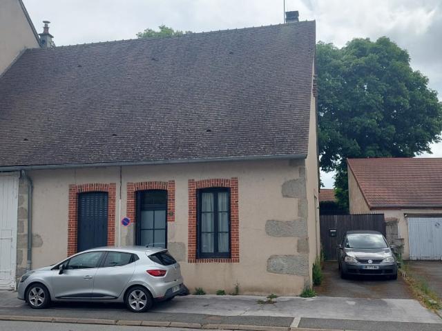 Maison vente à Gouzon