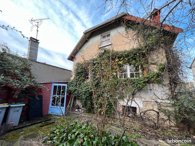 Maison vente à Rueil-malmaison, Martinique