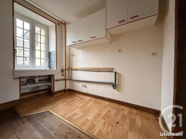 Maison vente à Argentan, Champsecret