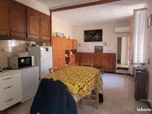 Maison vente à Aix-en-Provence, Gréasque